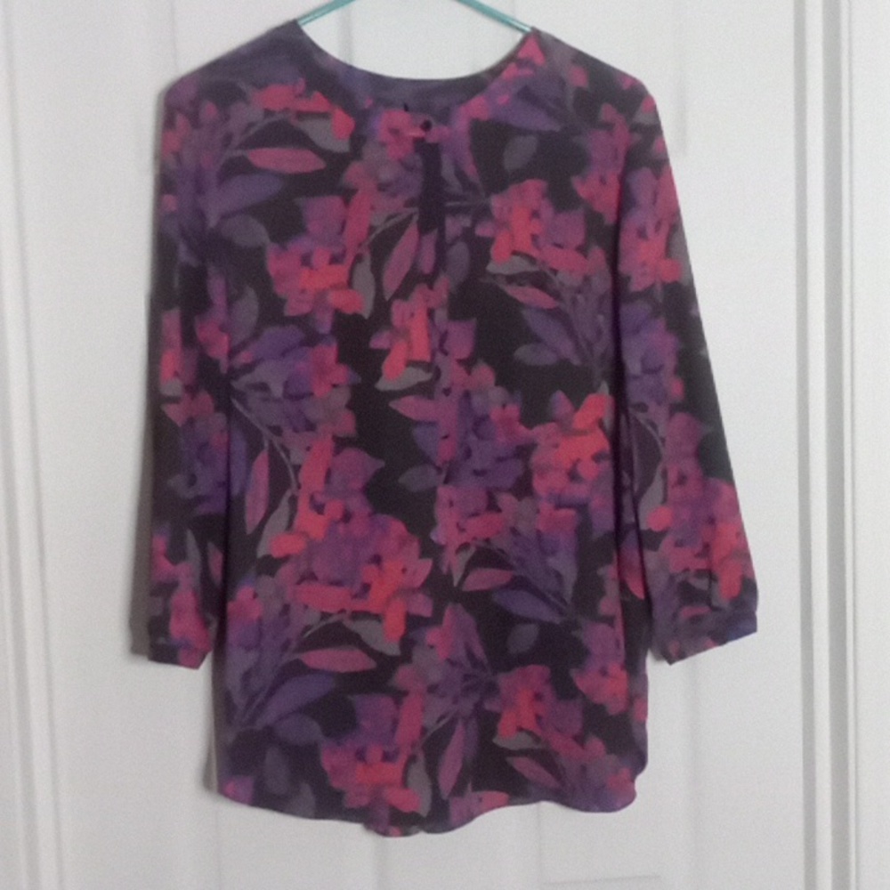 floral Henley 3/4 sleeve tunic NYDJ